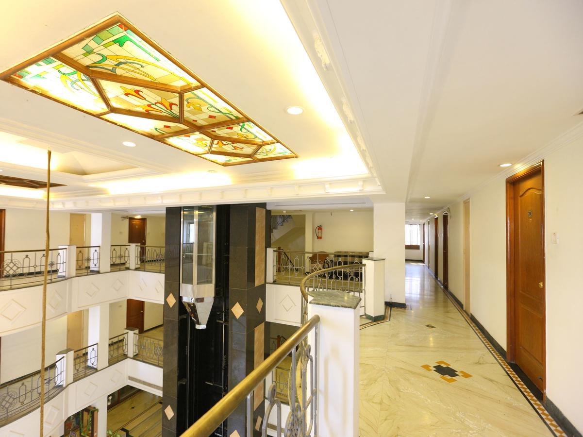 Oyo 1081 Hotel Sindhu International تيروباتي المظهر الخارجي الصورة
