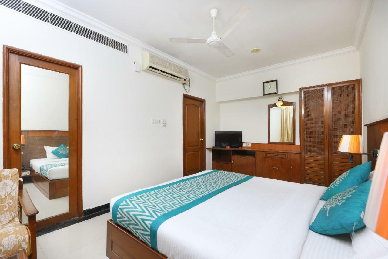 Oyo 1081 Hotel Sindhu International تيروباتي المظهر الخارجي الصورة